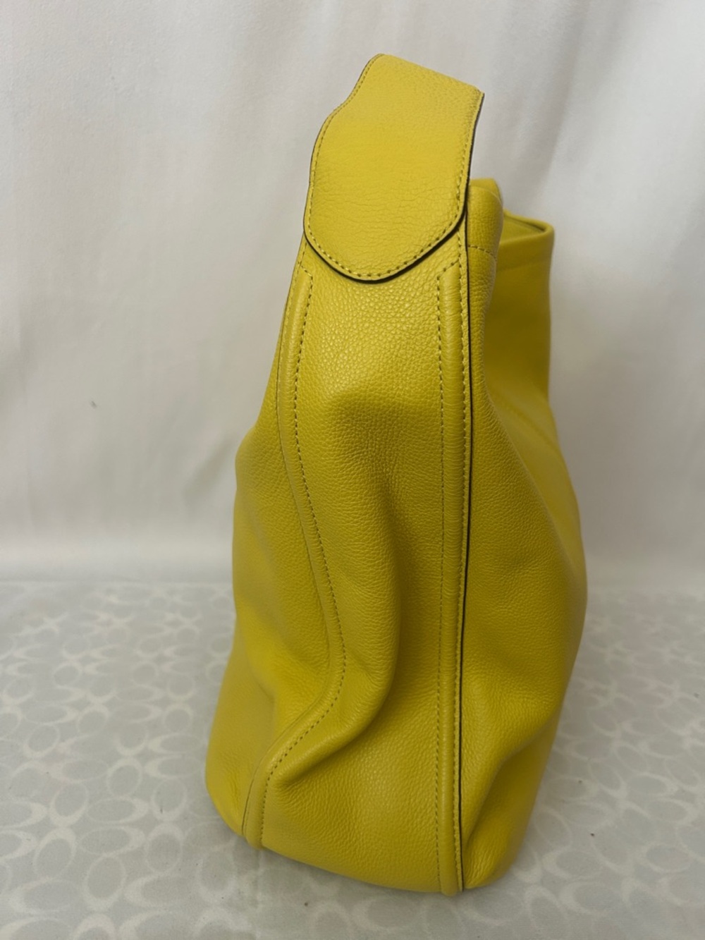 Coach Yellow Pebbled Leather Avery Hobo Tote Shoulder Bag with Purse Charms🌻🌻 - Picture 4 of 12